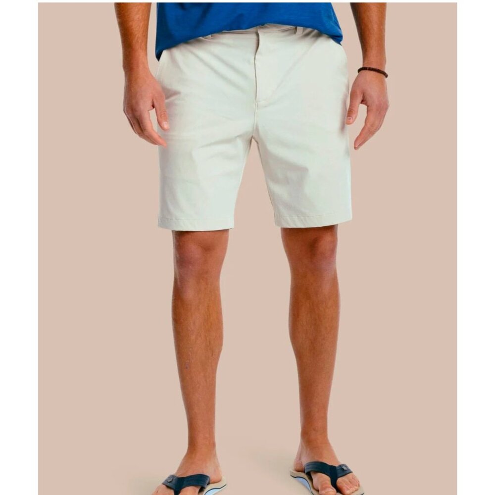 Southern Tide brrr°die‎ 8" Performance Short  - NWT - 40